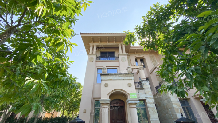 中旅山湖中央外景图