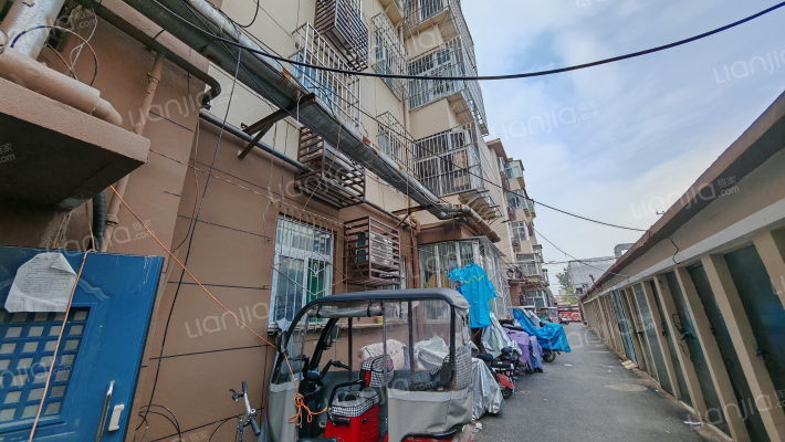 山大路182号外景图