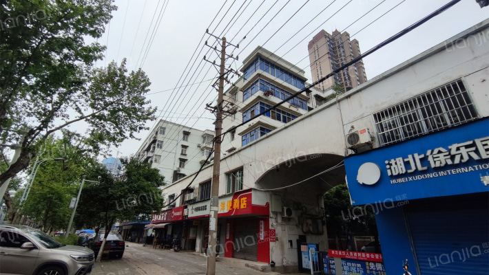 二十六街坊外景图