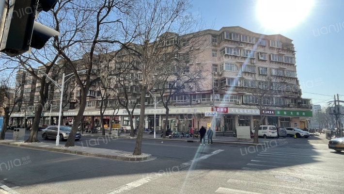 铁四宿舍外景图