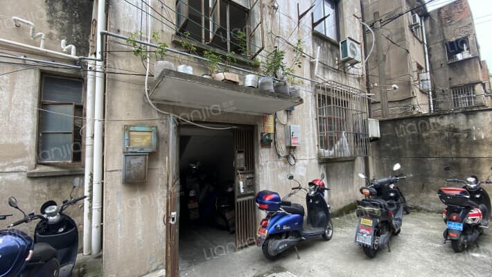 对桥弄10号外景图