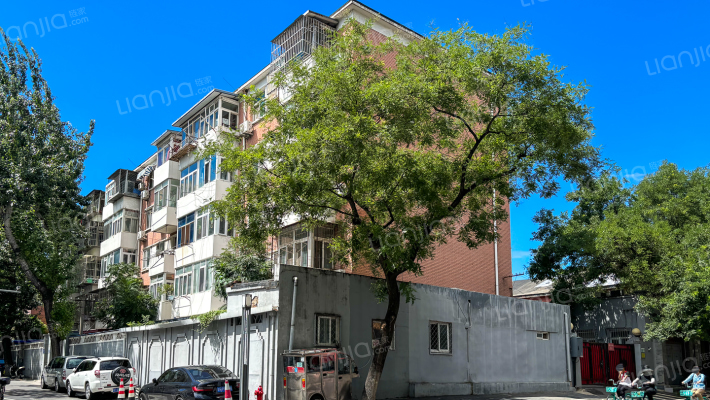 教子胡同外景图