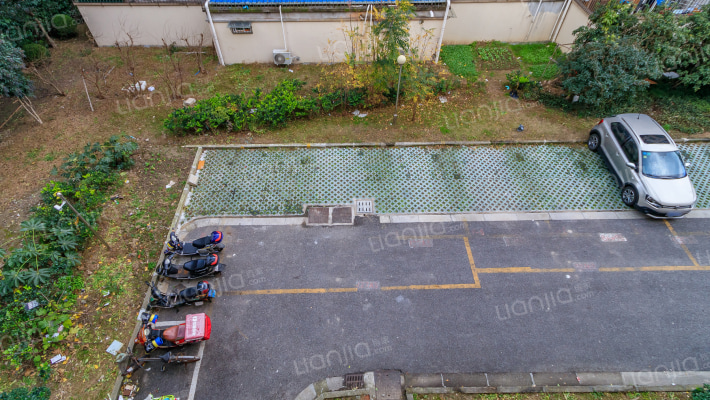 长春新苑外景图