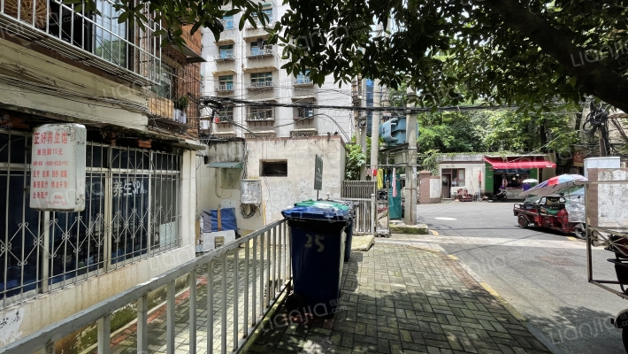 兴贵路89号外景图