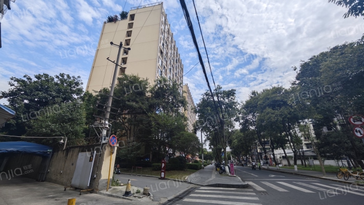 营盛大厦外景图