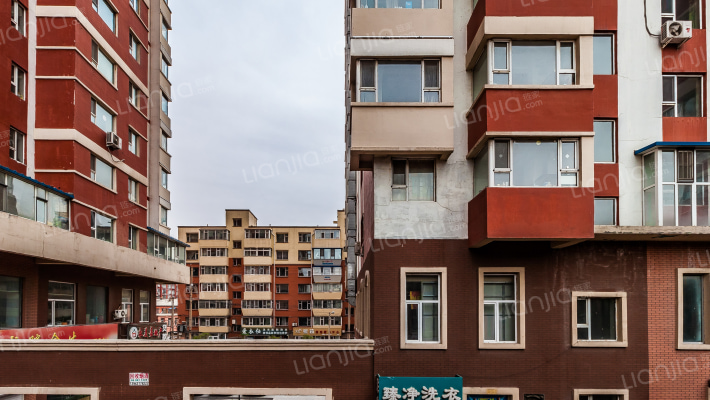 亿隆富贵名苑外景图