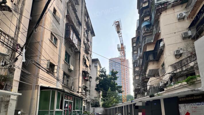 二轻机械厂宿舍外景图