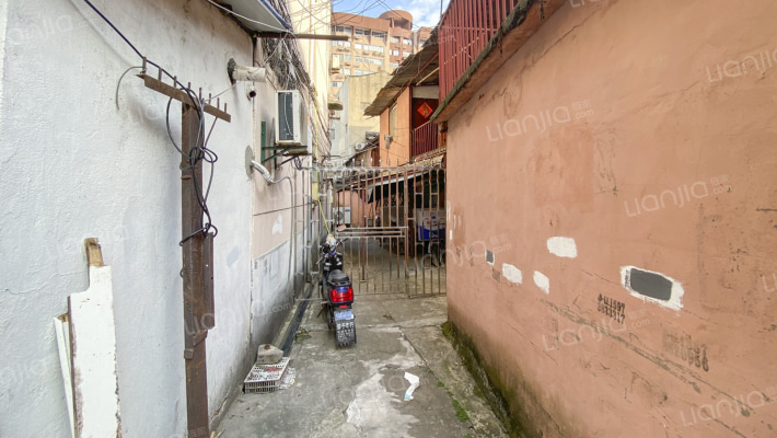 临平路16弄外景图