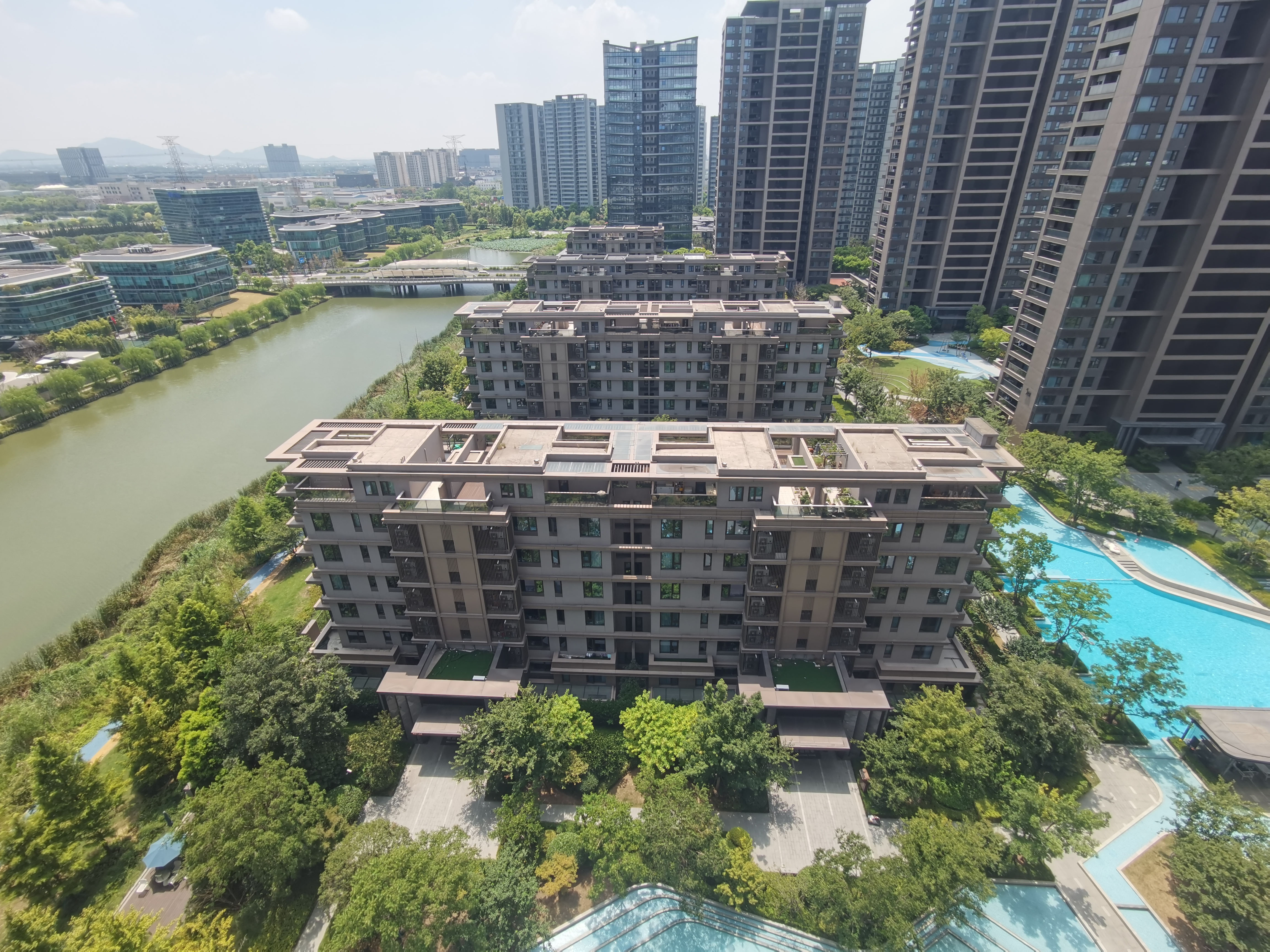 前湾国际中区小区实景 4