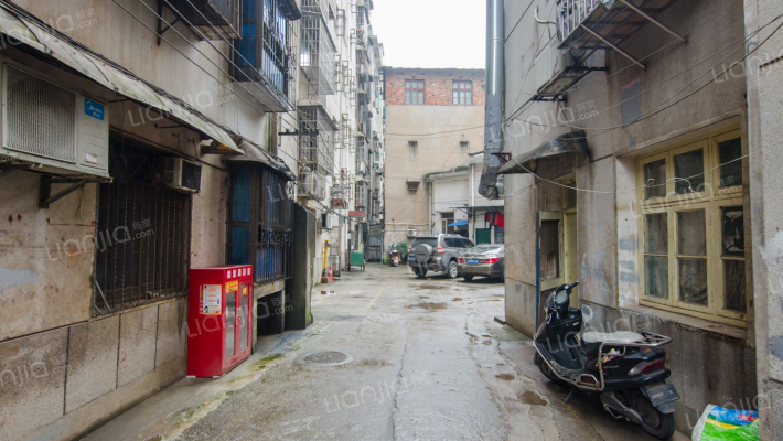 医大附二医院复兴街宿舍外景图