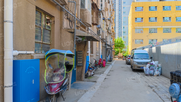 西北电力设计院小区外景图