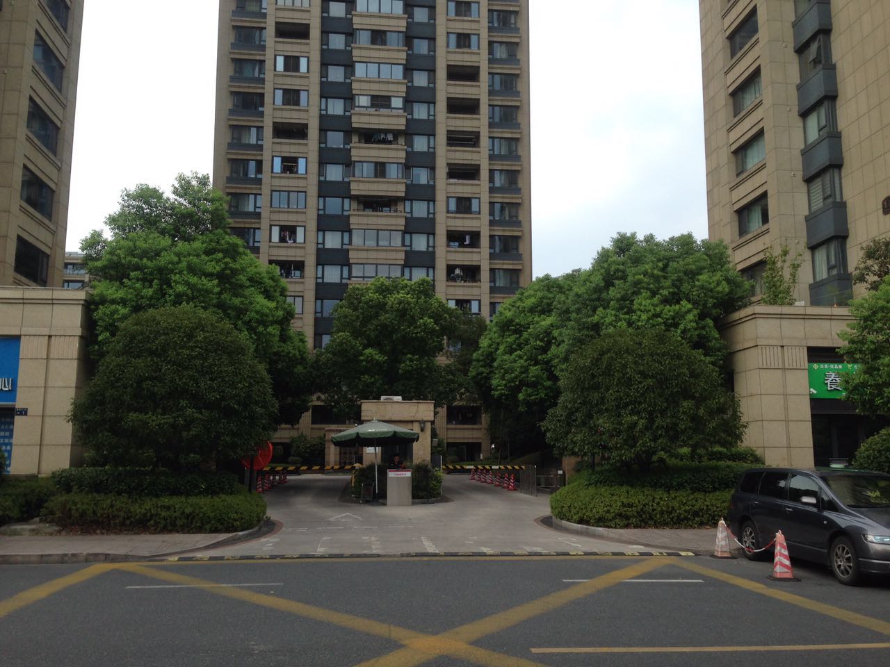 Yuxihu compound photo 26