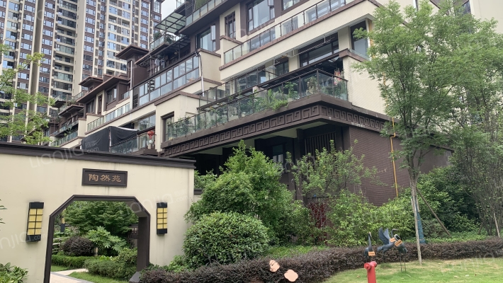 中瑞天悦天玺外景图