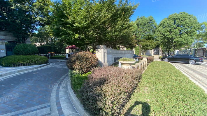 复地御西郊外景图