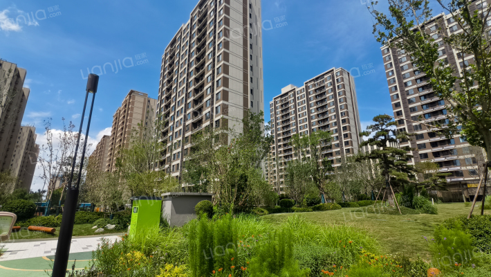 雪山万科城A7区归麓园外景图