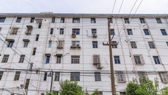 劳动路95号外景图