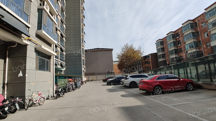 东街集资楼外景图