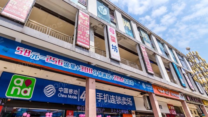 锦丰泰盛商业广场外景图