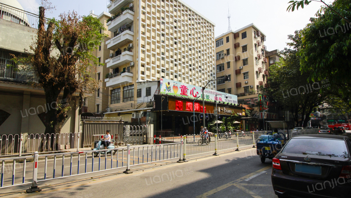 凤凰社区外景图