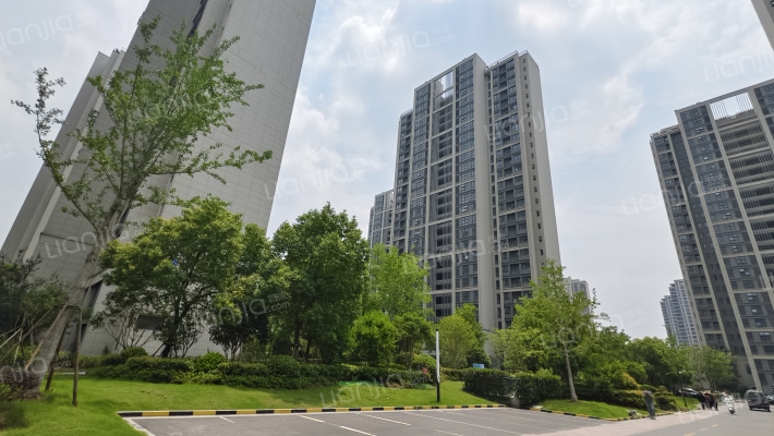 远洋万和四季外景图