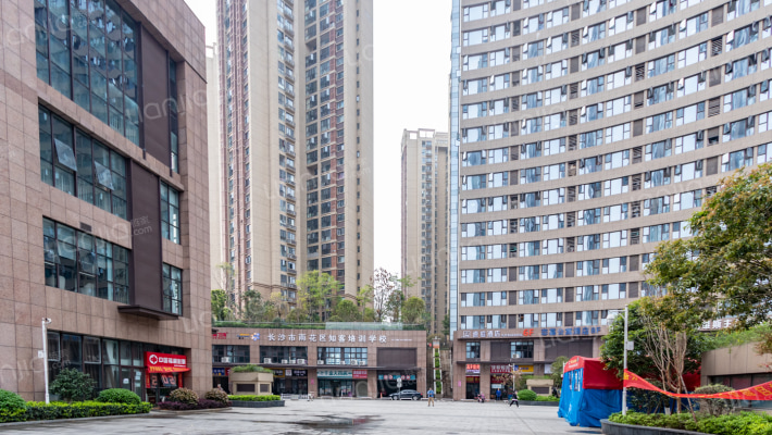 高升时代广场外景图