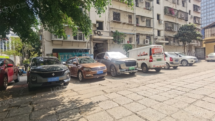 特运松柏文明小区外景图