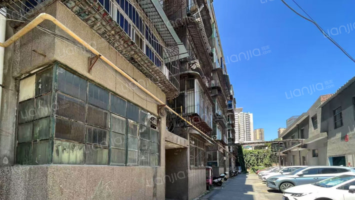 陕西公路家属院外景图