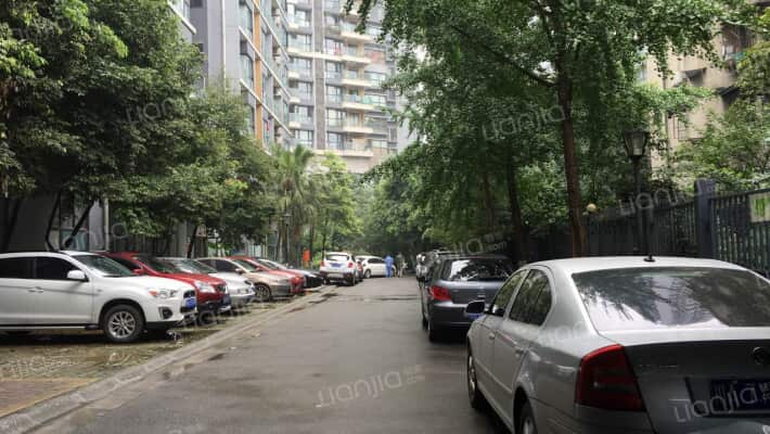 中海格林威治城小户外景图