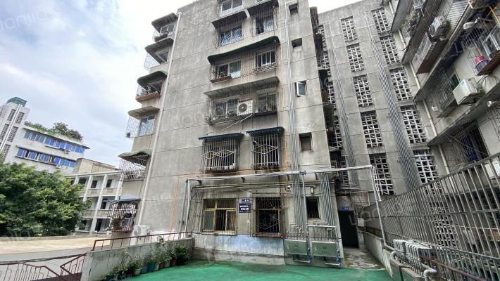 西街99号院外景图