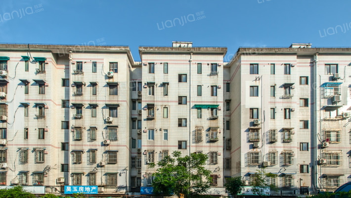 清河公寓外景图