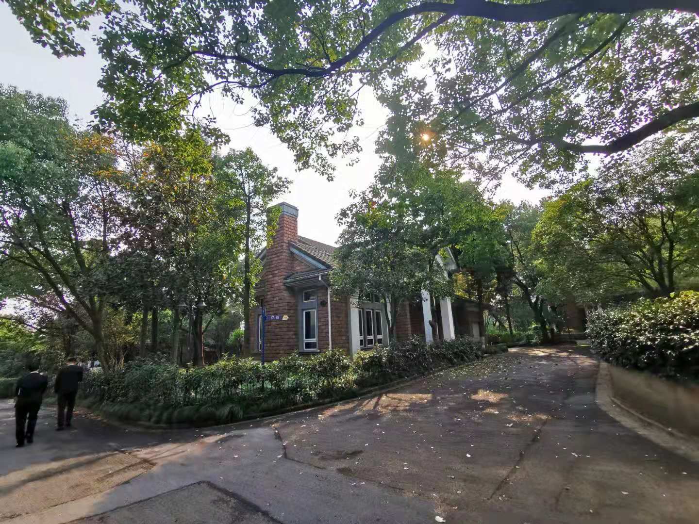 Jiuxi Rose Garden  compound photo 10