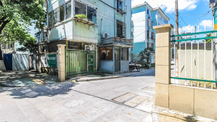 西门小区外景图