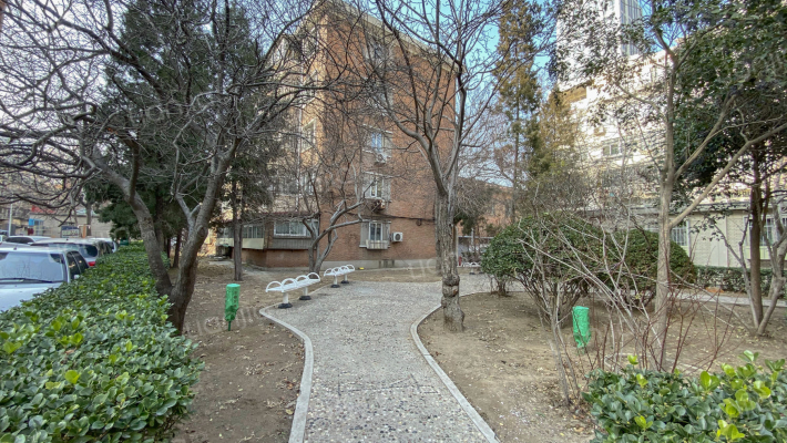 华荫东里外景图