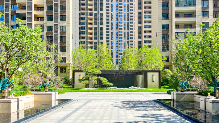 保利天悦四期外景图