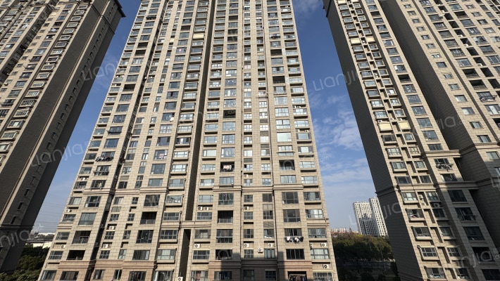 雅鹿臻园外景图