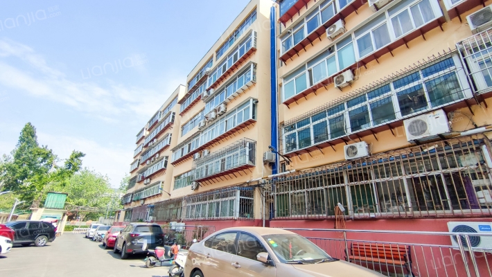 西八里洼84号外景图