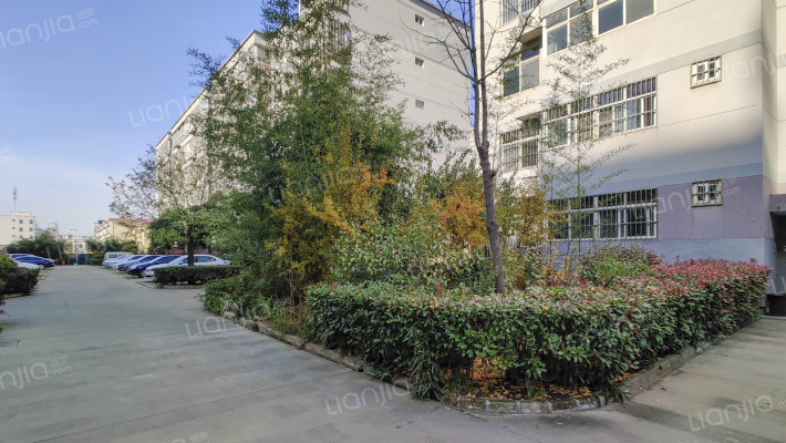 草堂馨苑外景图