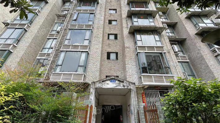 滨河人家外景图