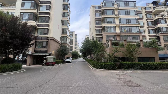 宋城府邸外景图