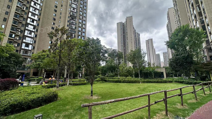 中国铁建梅溪青秀三期外景图