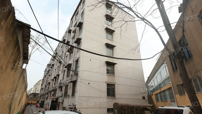 许昌县车蓬沙发厂住宅楼外景图