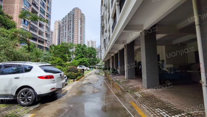 枫丹白鹭园外景图