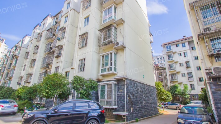 隆昌小区外景图