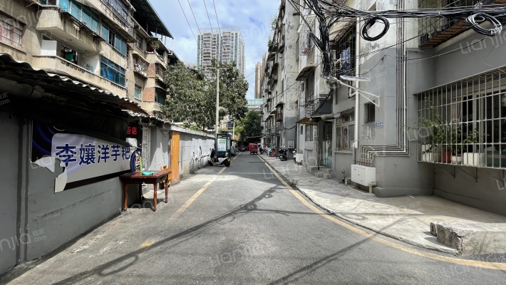 花溪大道北段506号外景图