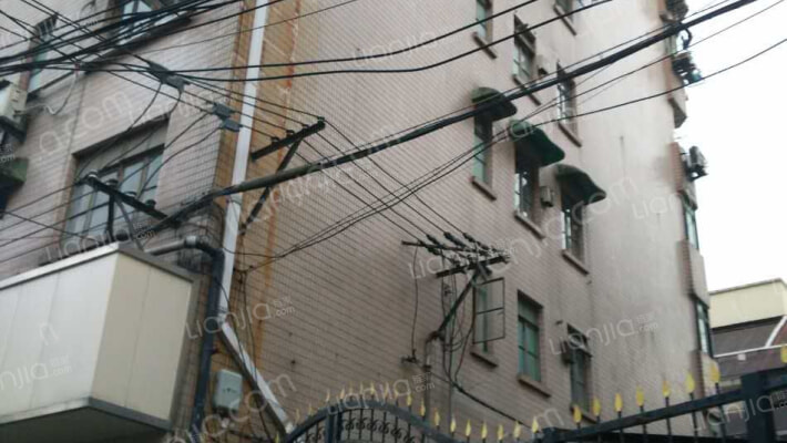 康定路411号外景图