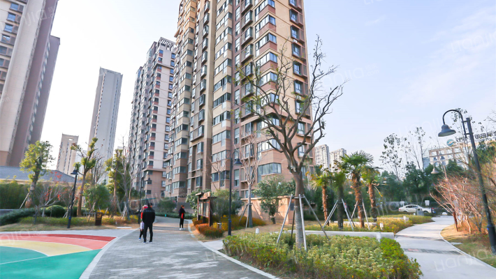 汤堡小区外景图