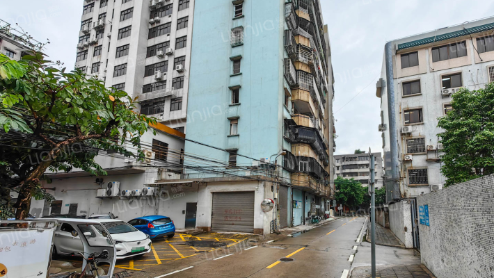 宝南大街外景图