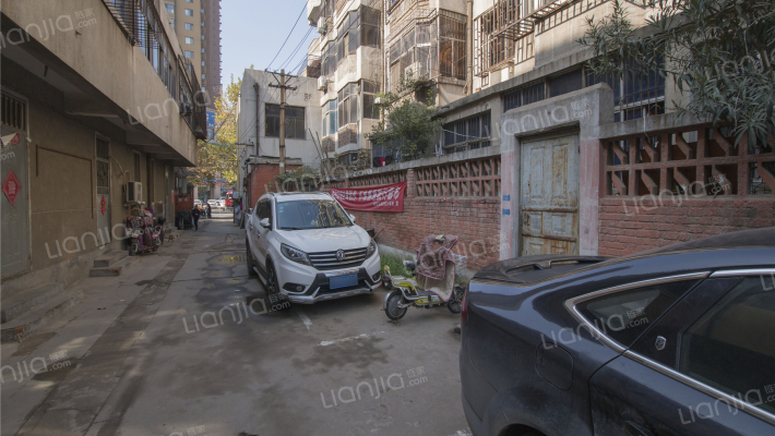 农资公司家属院外景图