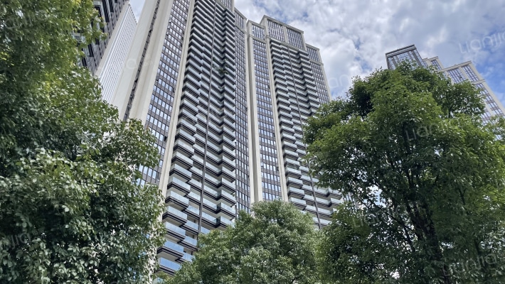 卡地亚花园城蔚蓝轩A区外景图