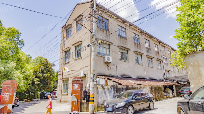 白沙路街道轻纺村外景图